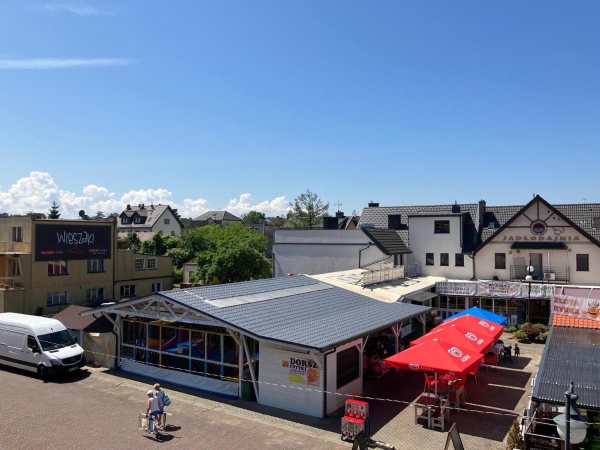 Agat Pokoje Goscinne Apartamenty Pobierowo Eksteriør bilde
